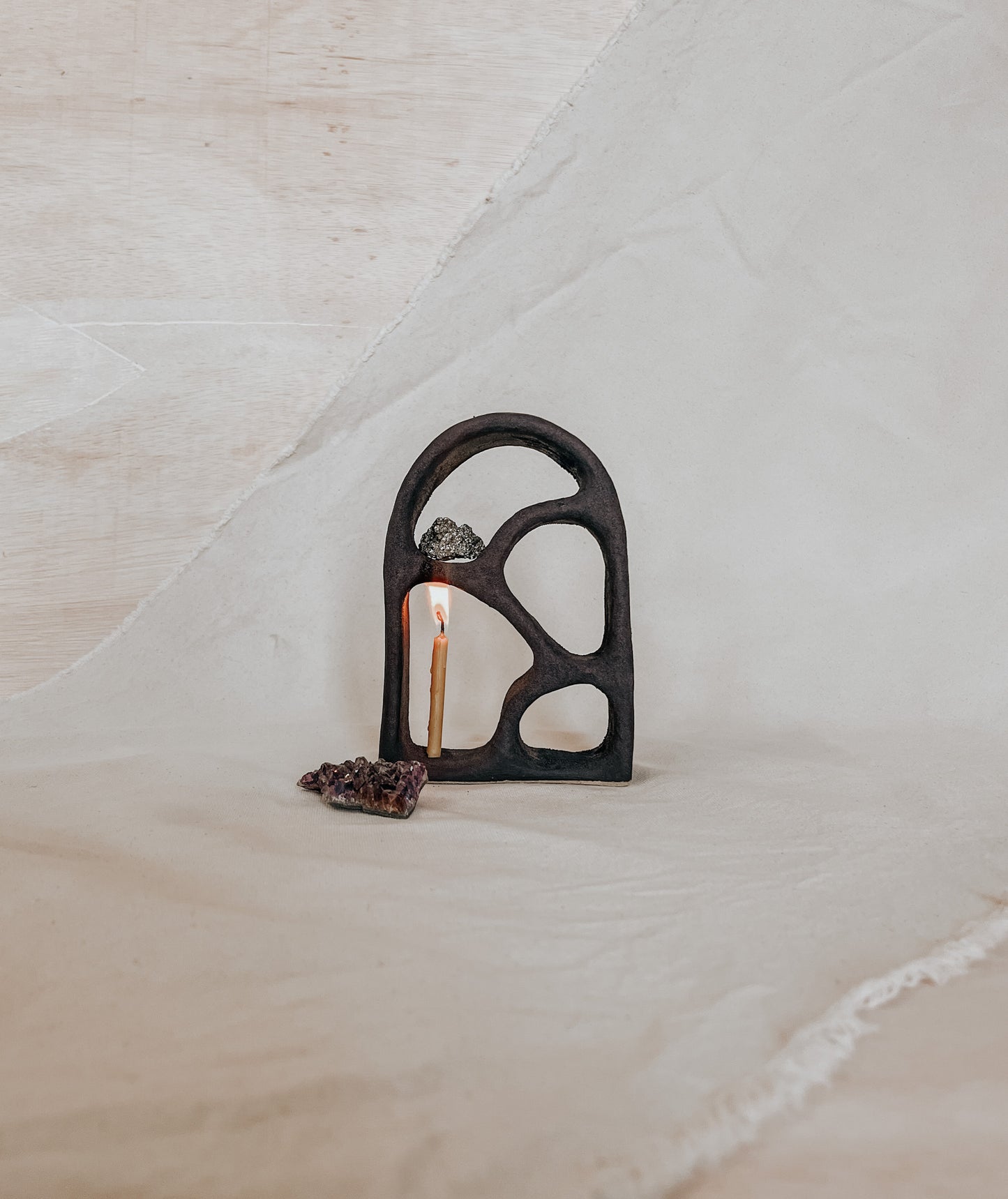 Ceramic Altar No.7 Black Magma