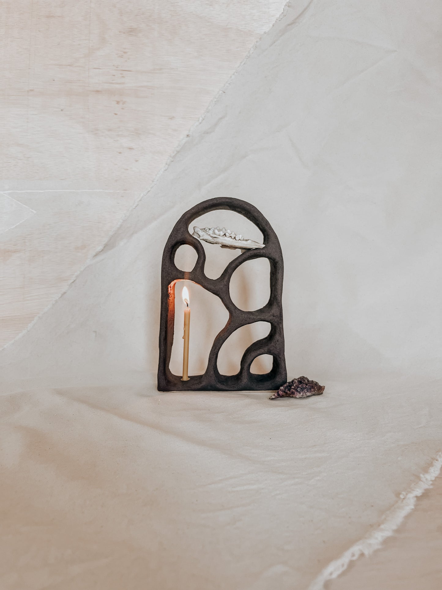 Ceramic Altar No.3 Black Magma