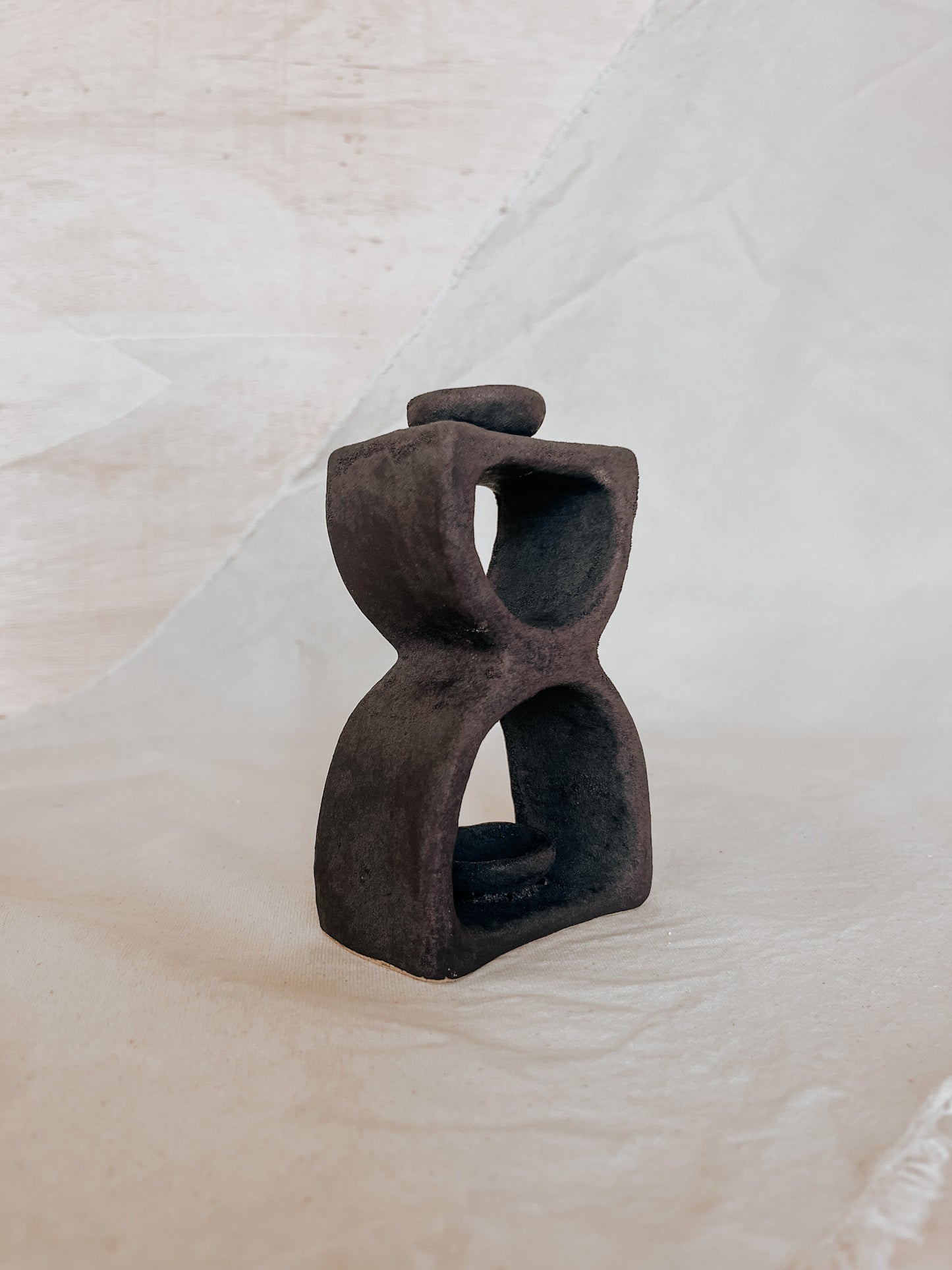 Ceramic Altar No.9 Black Magma