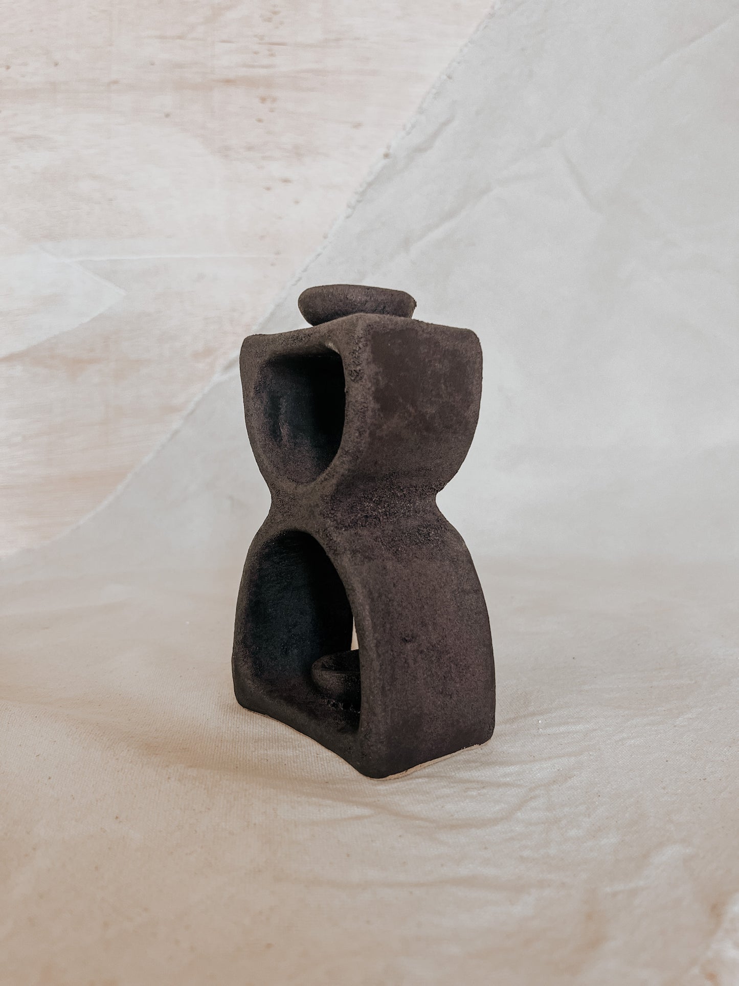 Ceramic Altar No.9 Black Magma