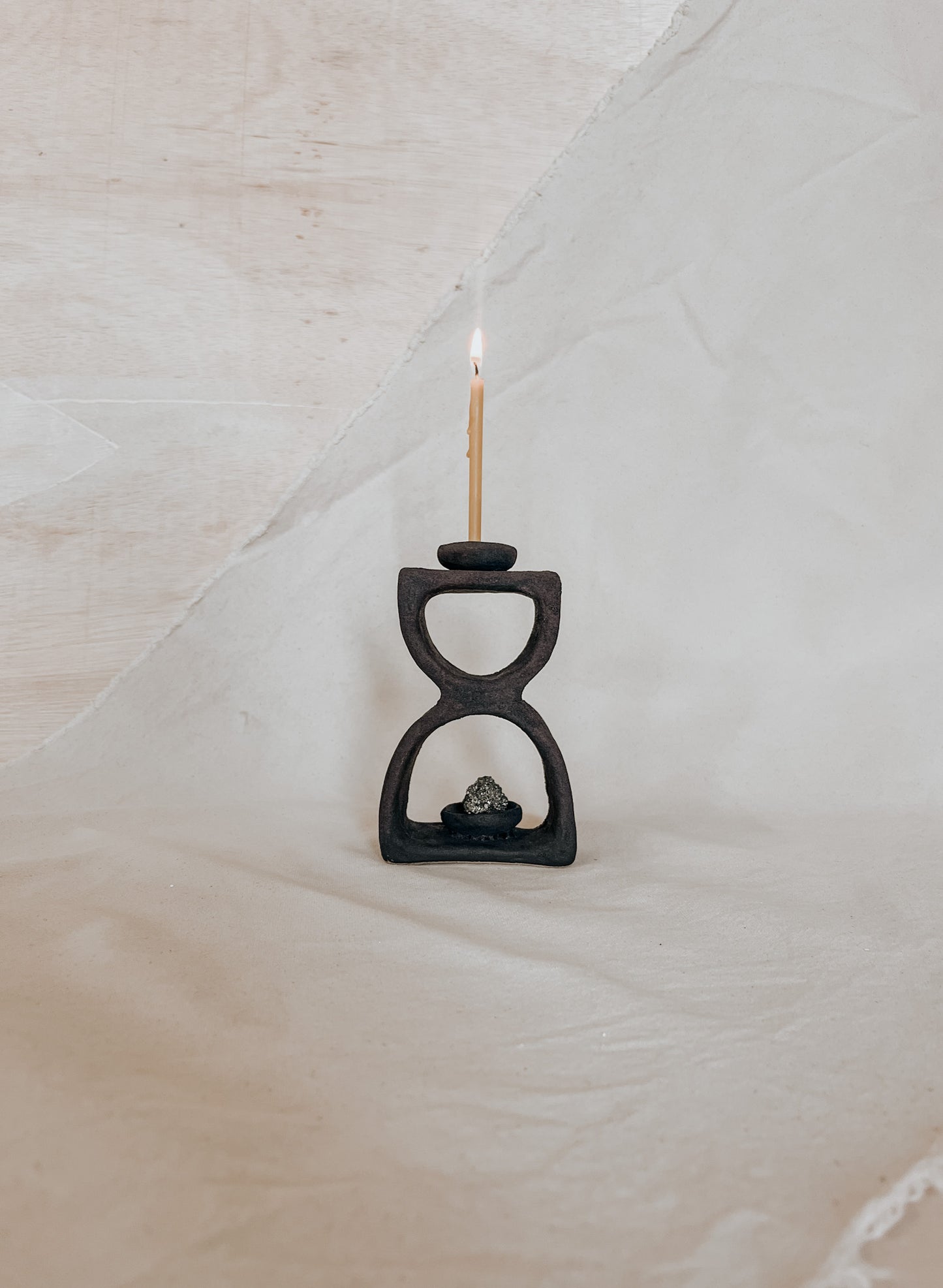 Ceramic Altar No.9 Black Magma